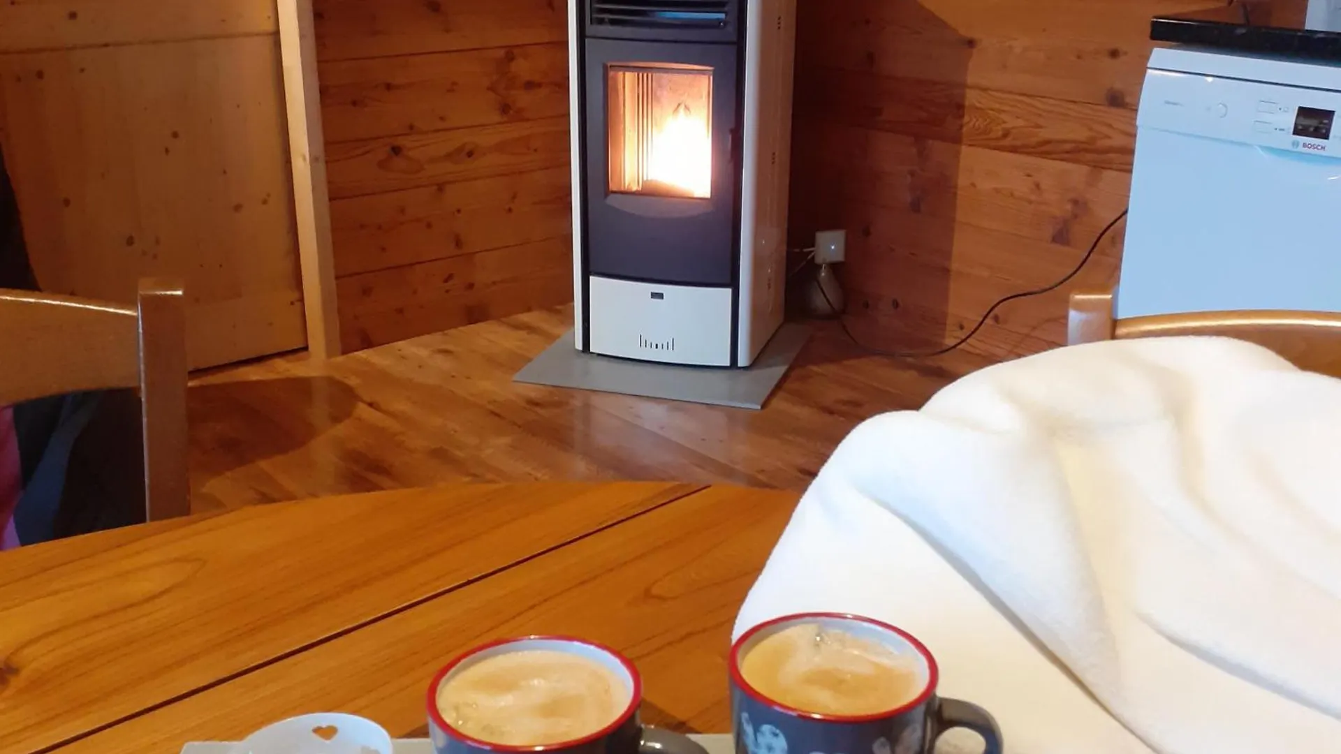 Holiday home Les Chalets De Barruerot - Spa Peyrusse-Grande France